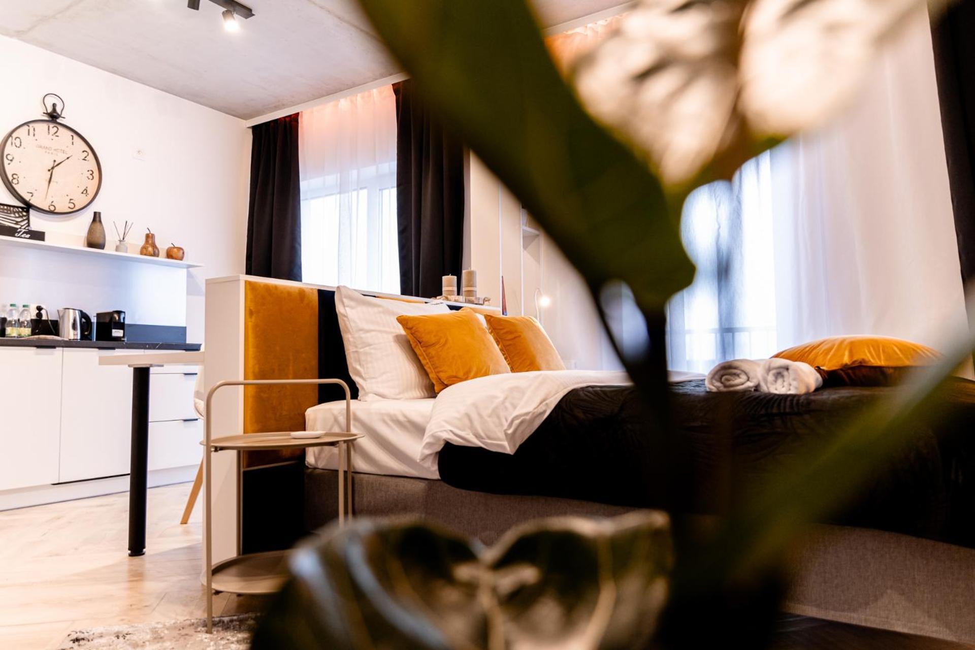 Hop & Lulu Delux Apartments Goleniów Dış mekan fotoğraf